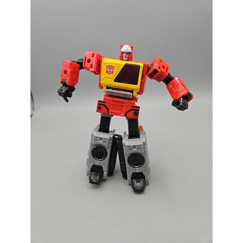 Transformers Legacy Wfc Kingdom Autobot Blaster Figure No Cassette Or Weapon